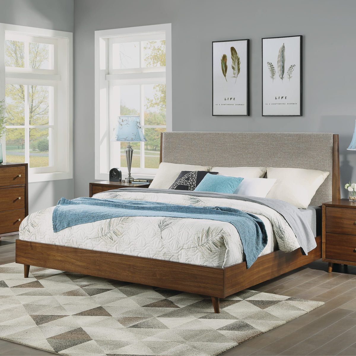 Flexsteel Ludwig King Bed