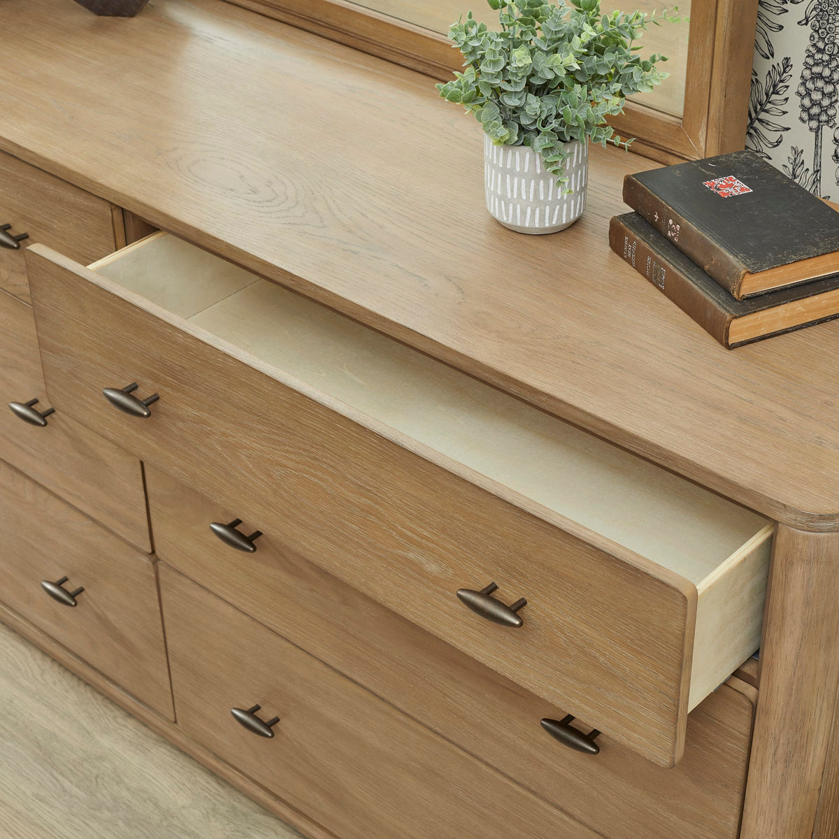Flexsteel Normandy Dresser