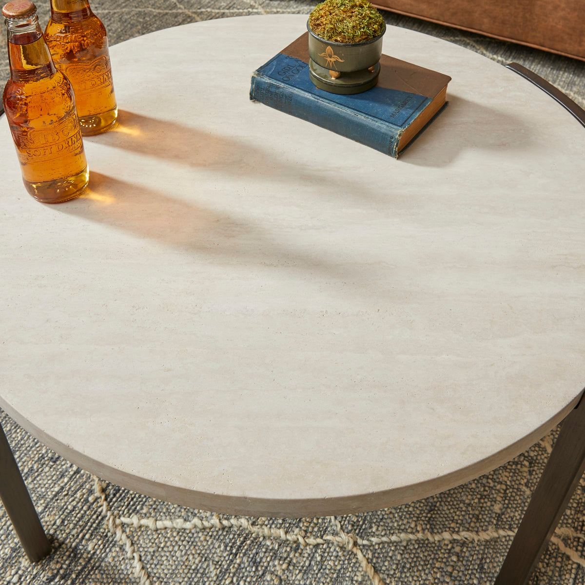 Flexsteel Palette Short Bunching Table