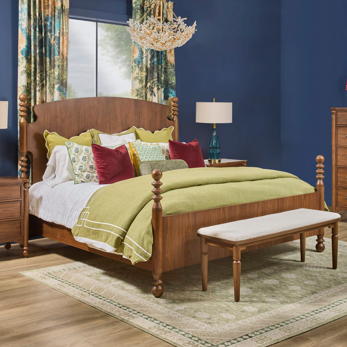 Flexsteel Azalea Queen Panel Bed