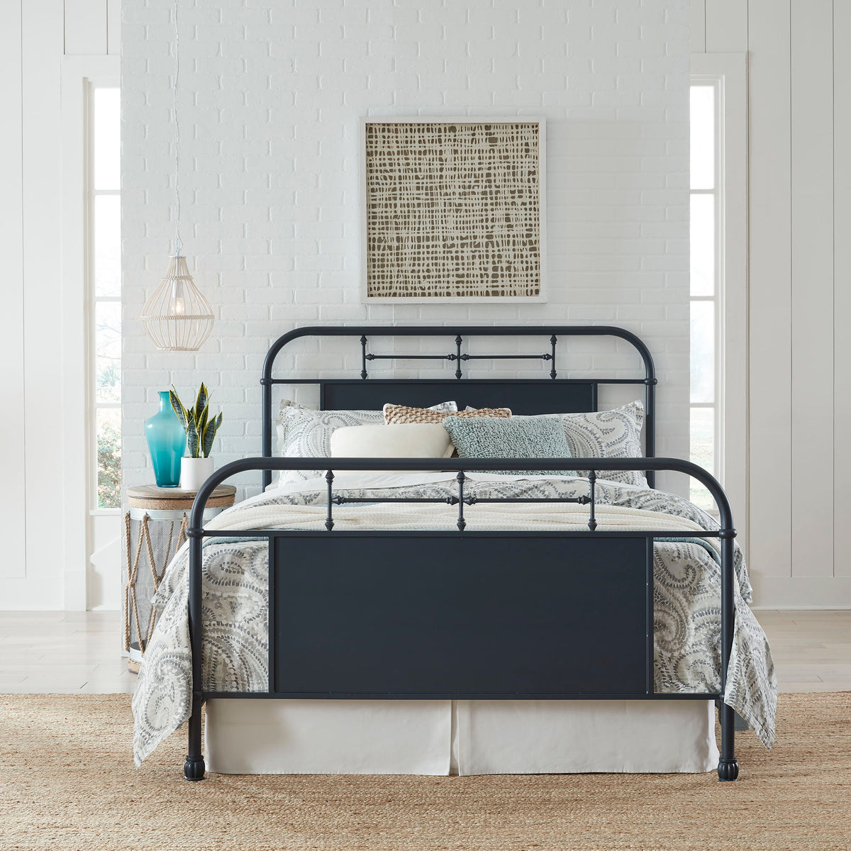 Vintage Series Queen Metal Bed – Navy