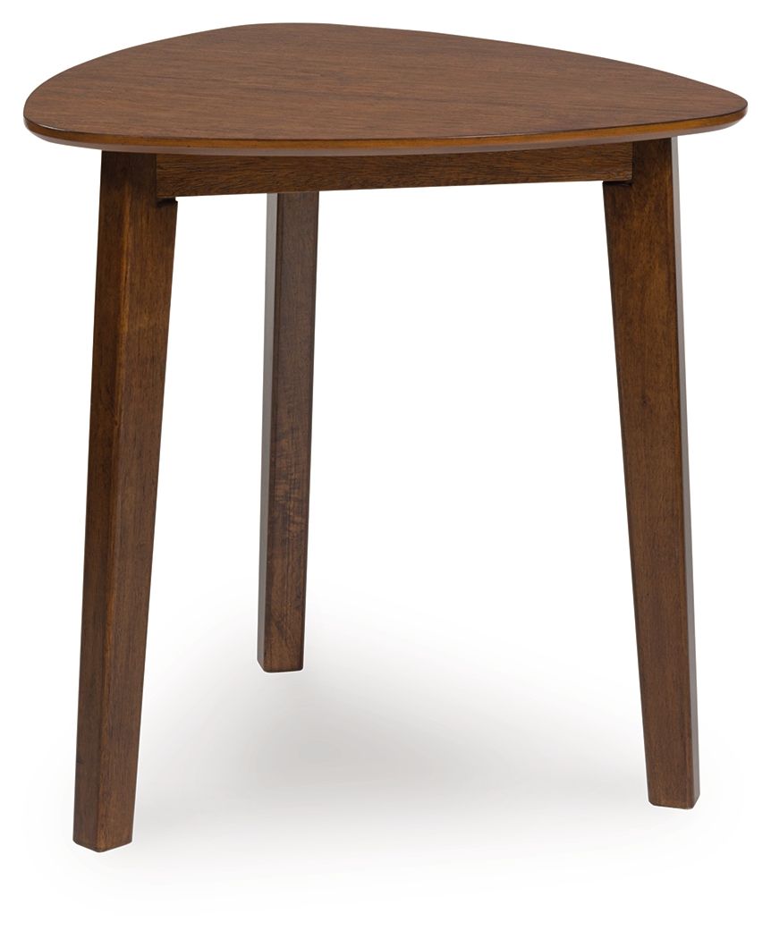 Lyncott - Occasional Wood Table Set (Set of 3) - Brown