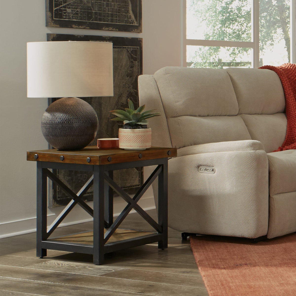 Flexsteel Carpenter End Table