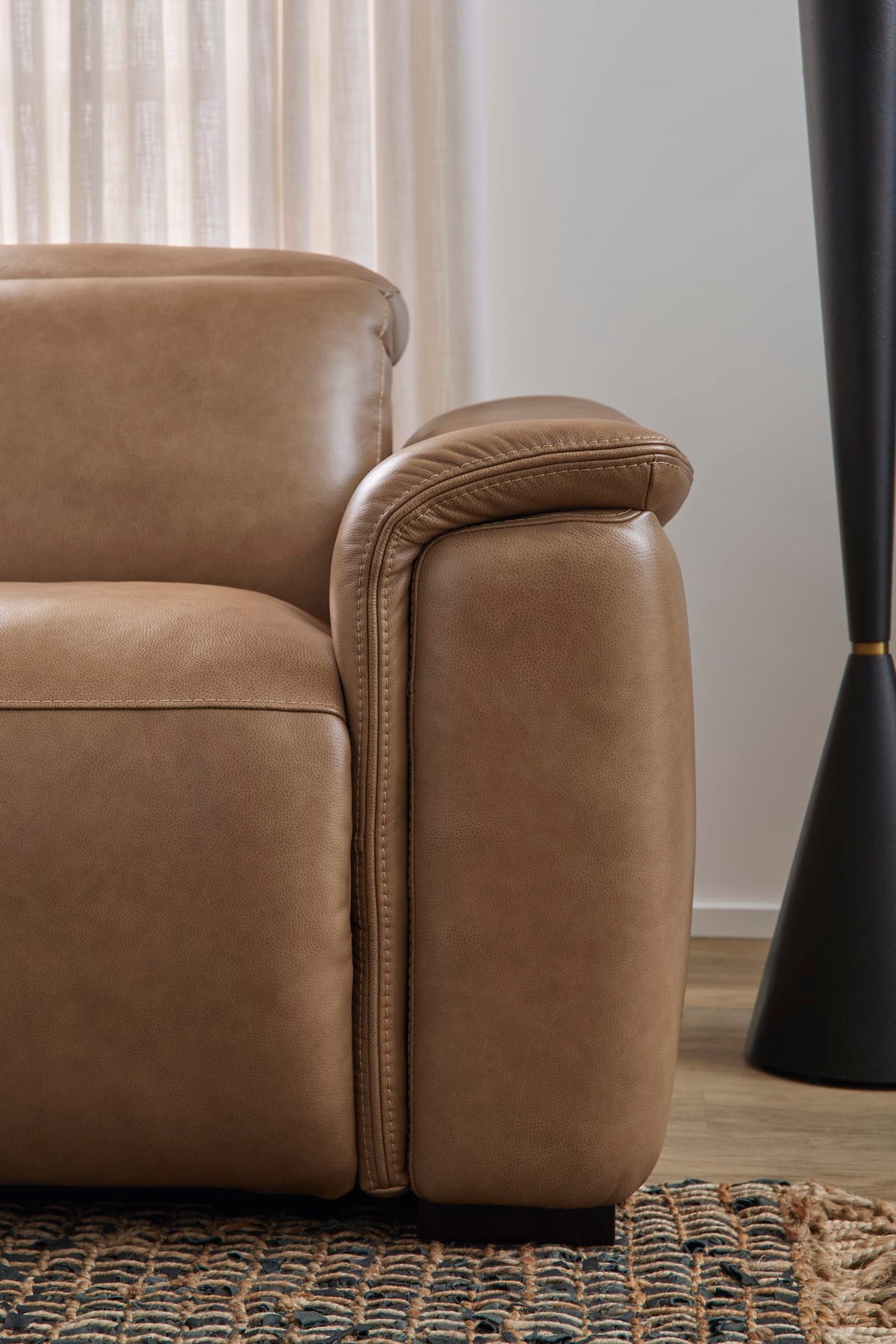 Flexsteel Camden Power Recliner with Power Headrest