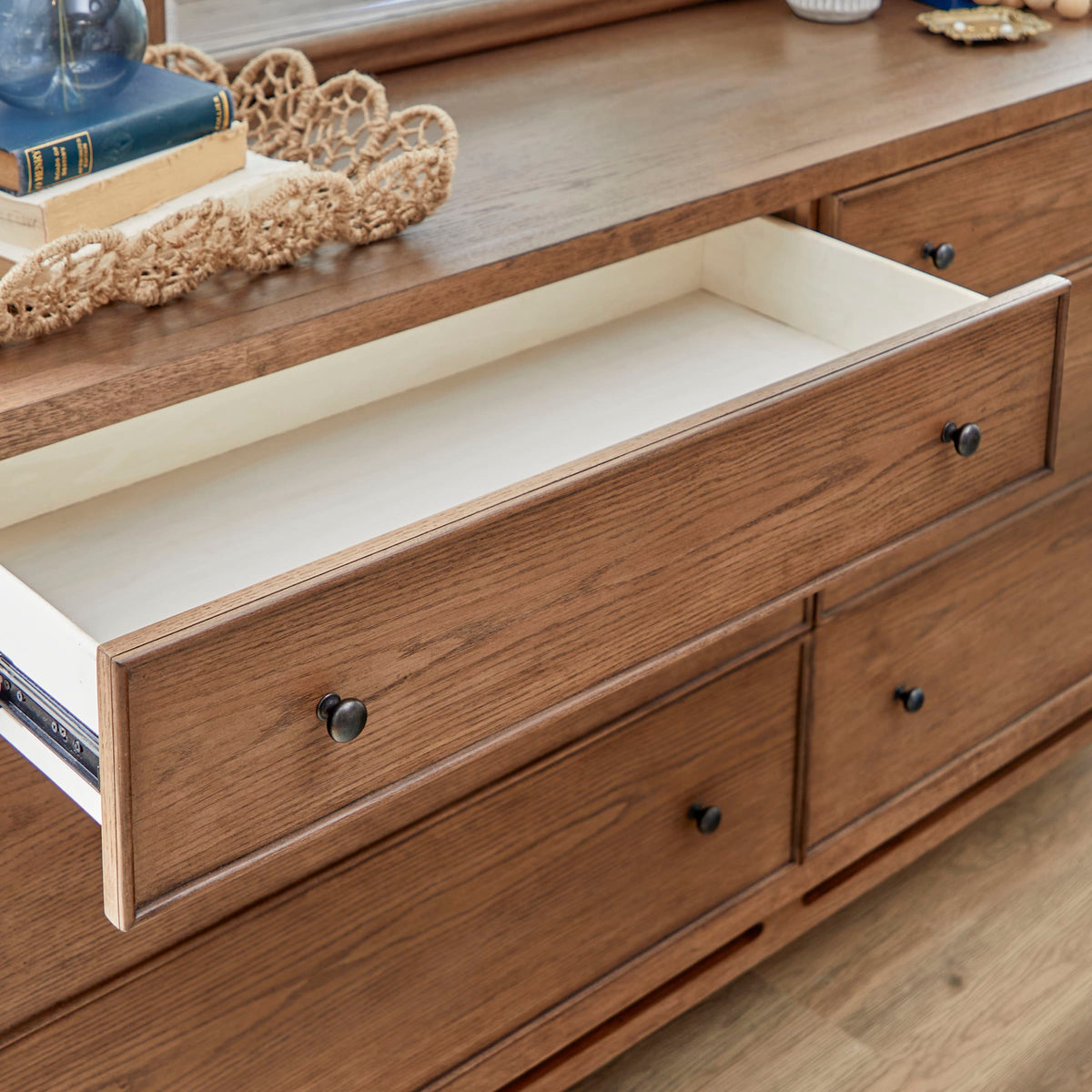 Flexsteel Verona Dresser