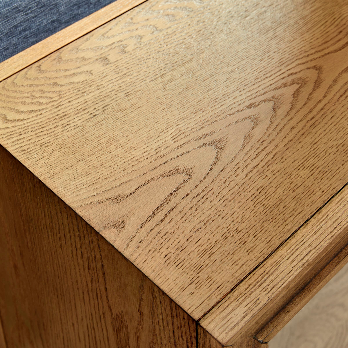 Flexsteel Waterfall Accent Table