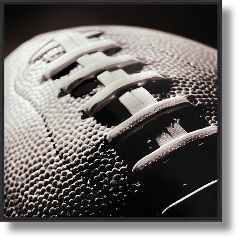 Grit Iron Focus - 24" x 24" Framed Wall Art - Dark Gray
