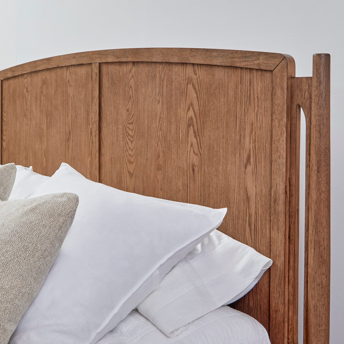 Flexsteel Verona King Panel Bed