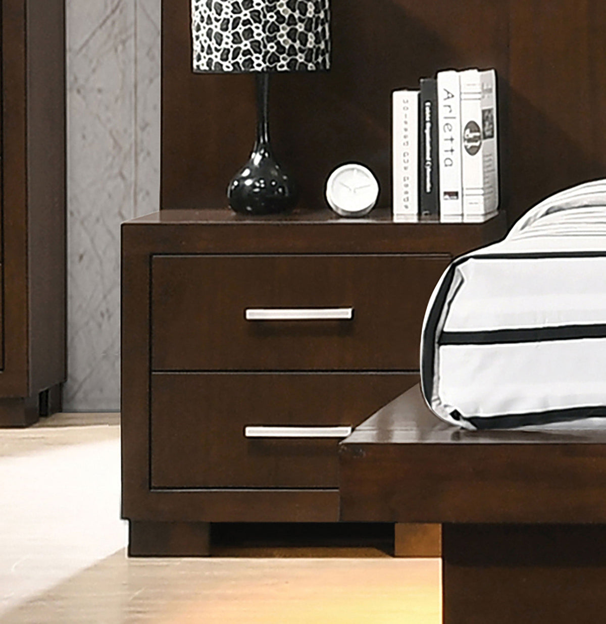 Jessica 2-drawer Nightstand