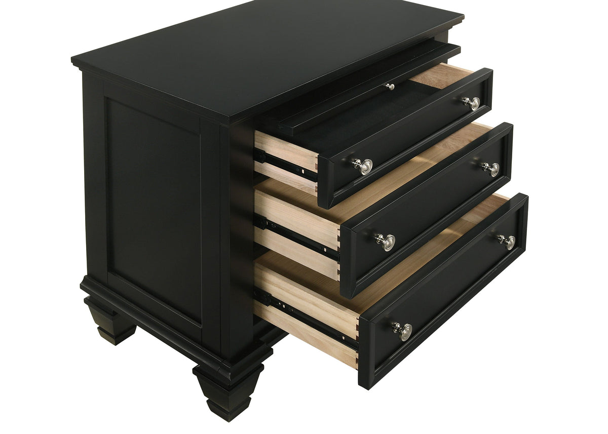 Sandy Beach 3-drawer Nightstand