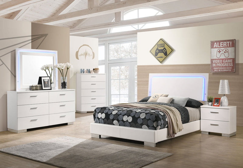Felicity Bedroom Set High Gloss Full 5-piece With LED Dresser Mirror