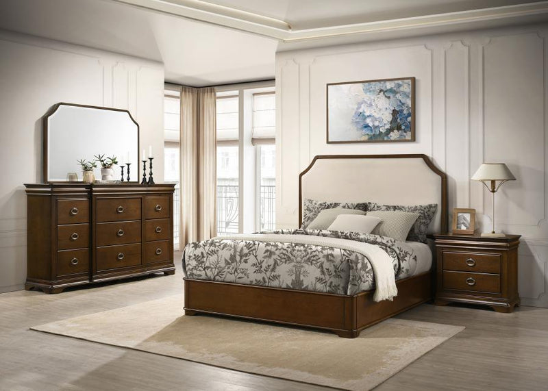 Garland Bedroom Set Brown Cherry Queen 4-piece