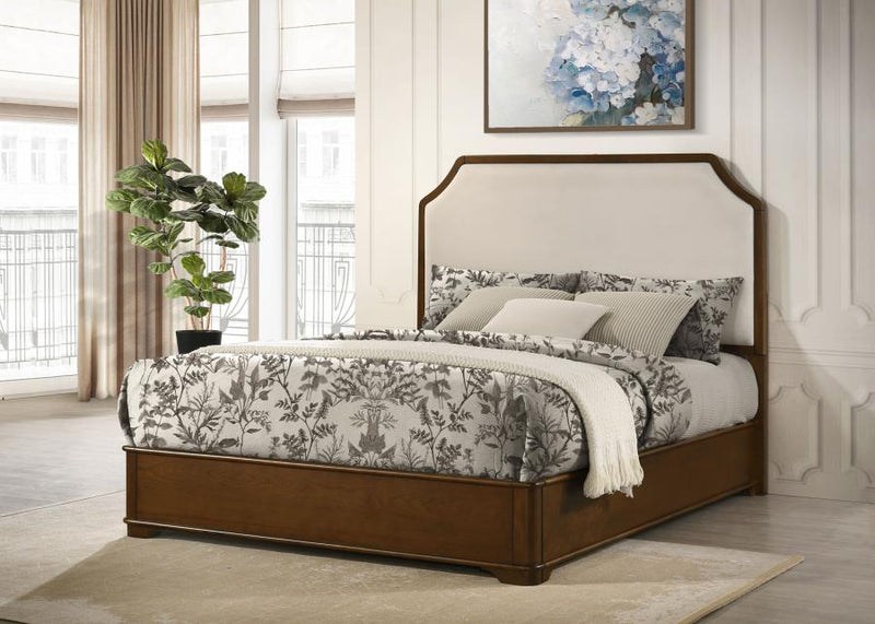 Garland 58-inch Panel Bed Cream and Brown Cherry Queen