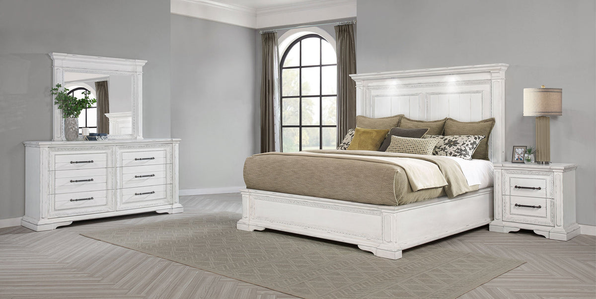 McKinney Bedroom Set Vintage