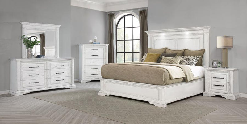 McKinney Bedroom Set Vintage Queen 5-piece