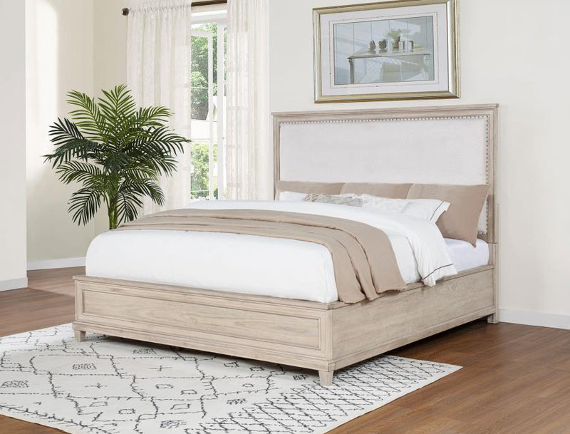 Pembroke 66-inch Panel Bed Washed Oak California King