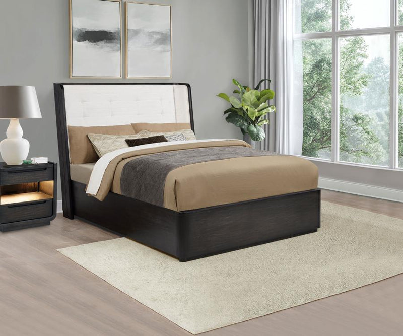 Leandro 55-inch Wingback Bed Burnished Queen