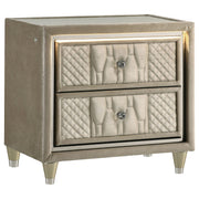 Lorient Bedroom Set Ivory and Camel