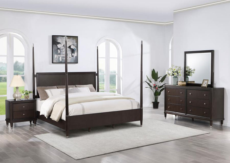 Emberlyn Bedroom Set Brown Queen 4-piece