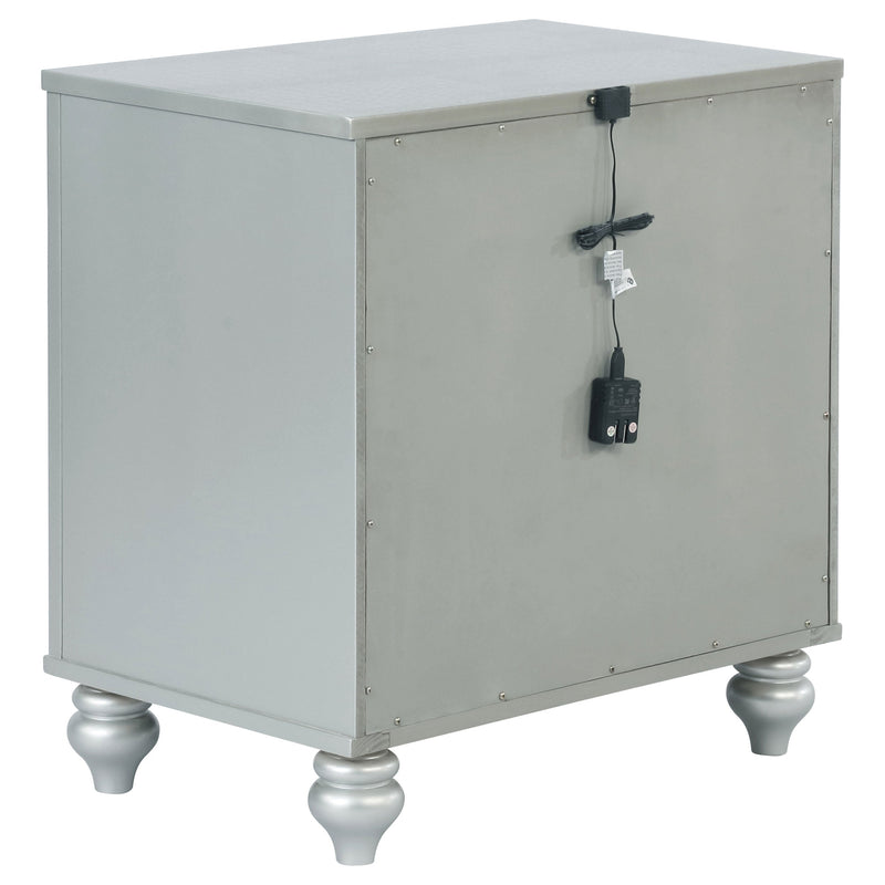 Gunnison Bedroom Set Silver Metallic