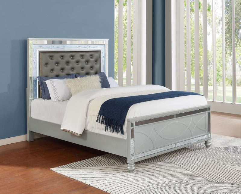 Gunnison Wood LED Panel Bed Silver Metallic California King