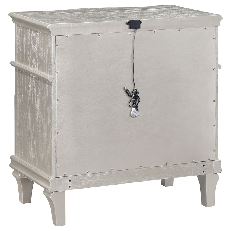 Evangeline Bedroom Set Silver Oak