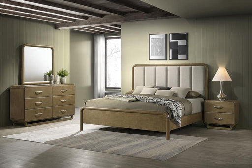 Amsbury Bedroom Set Nutmeg Eastern King 4-piece