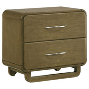 Amsbury Bedroom Set Nutmeg