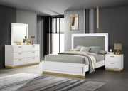 Caraway Bedroom Set White Eastern King 4-piece
