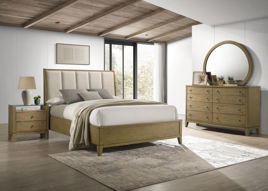 Granada Bedroom Set Natural Pine Eastern King 4-piece