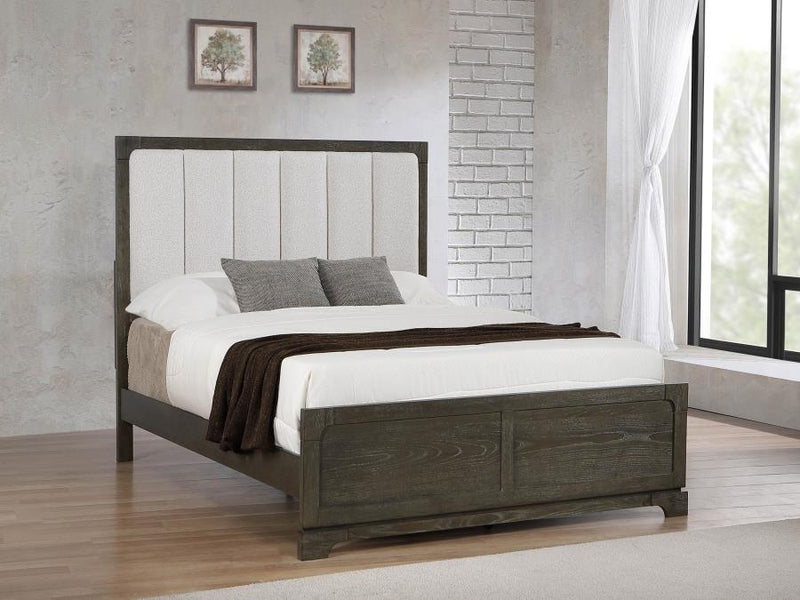 Gran Park 59-inch Panel Bed Dark Cocoa California King