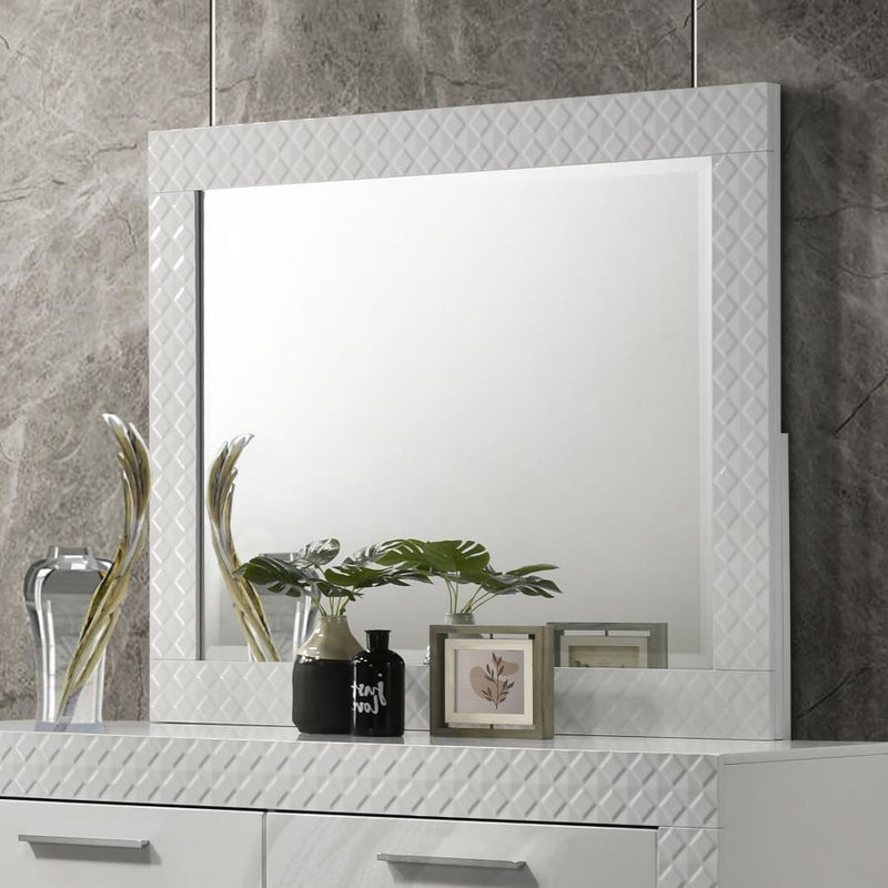 Ives Dresser Mirror High Gloss White