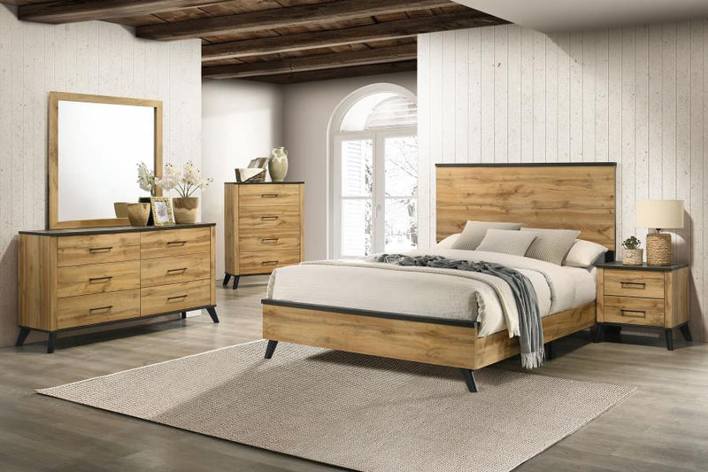 Kaywood Bedroom Set Natural Pine Eastern King 5-piece