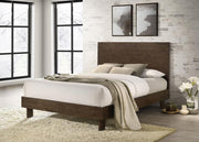 Glenwood 48-inch Platform Panel Bed Warm Brown Queen