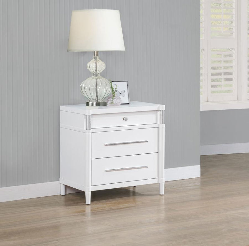 Gracemont 3-drawer Bedroom Nightstand Bedside Table White Default Title
