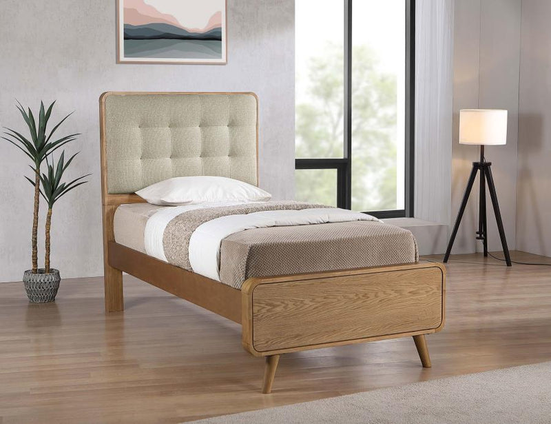 Robyn Wood Platform Bed Light Ash Twin