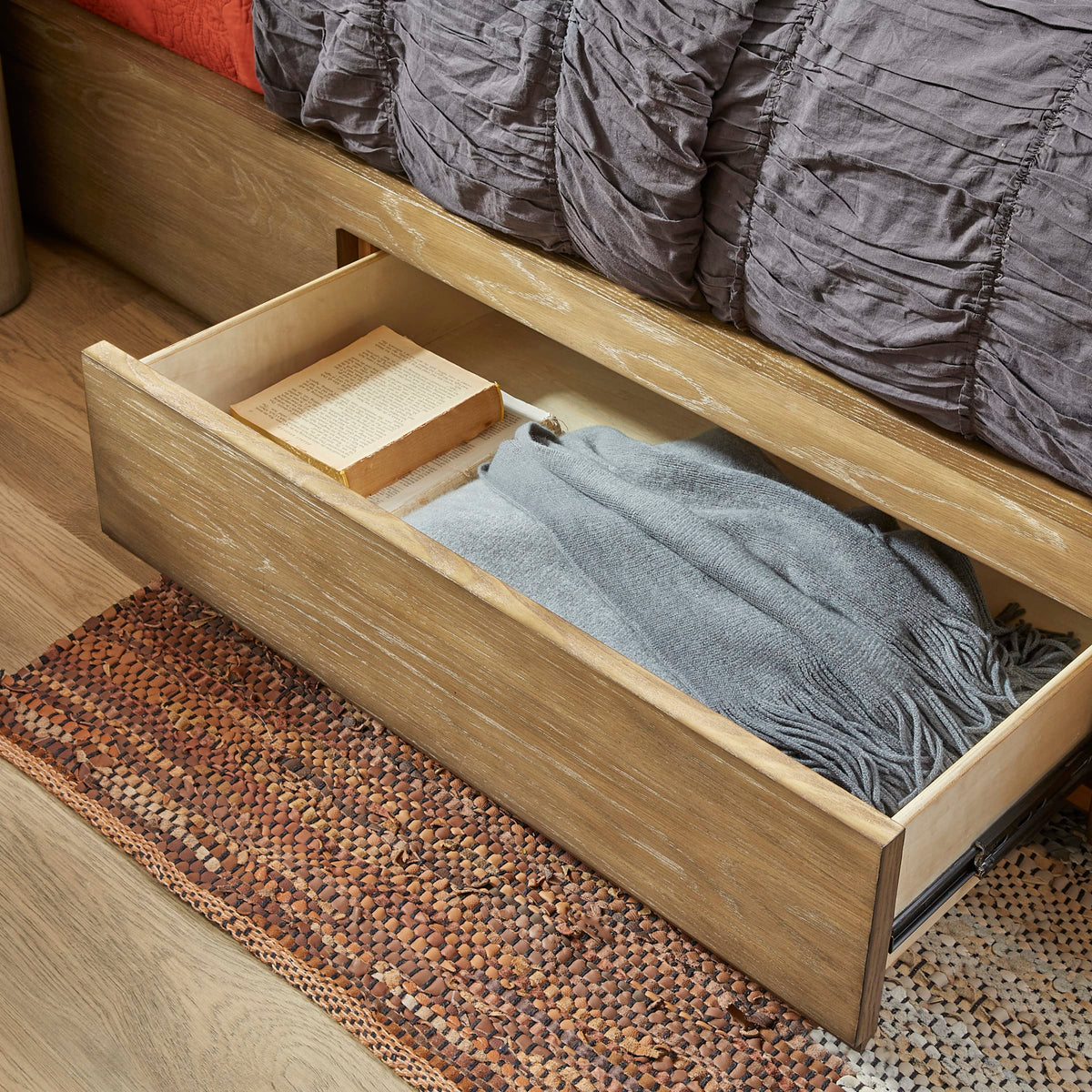 Flexsteel Normandy King Upholstered Storage Bed