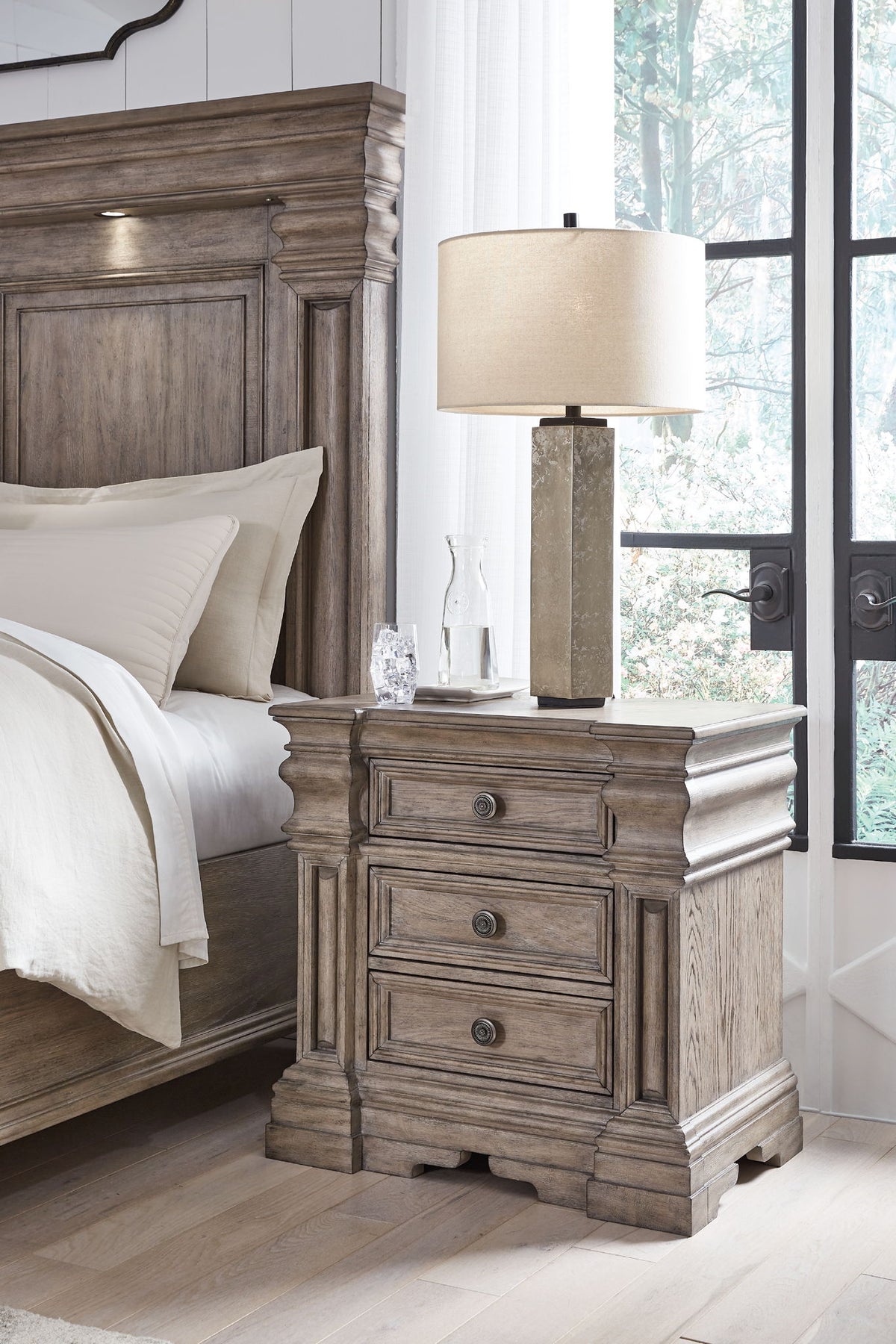 Blairhurst - Three Drawer Night Stand - Light Grayish Brown