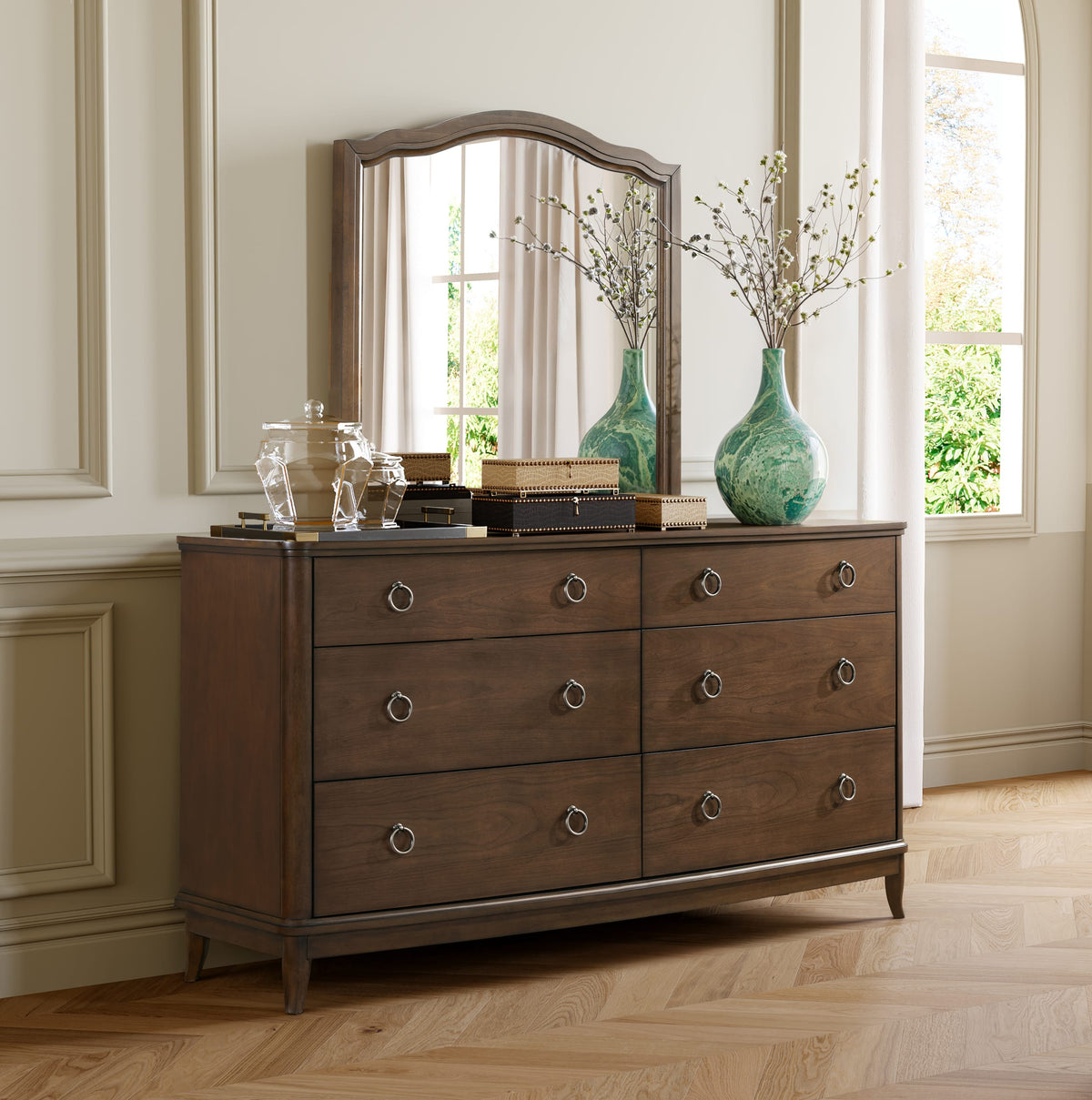 Flexsteel Bellevue Dresser