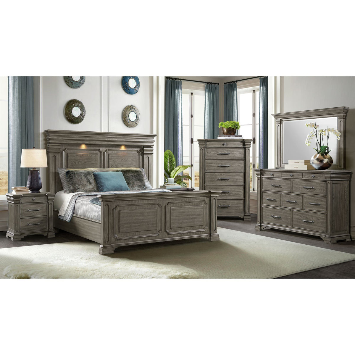 Kings Court - 10-Drawer Dresser