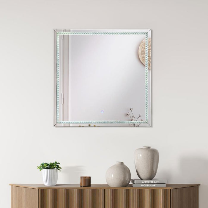 Noelle - Wall Mirror With LED Lighting - Silver