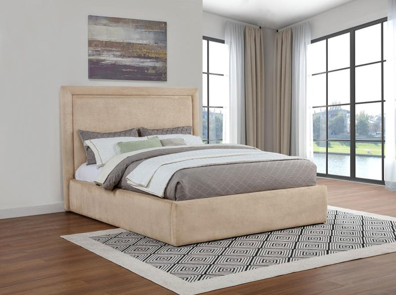 Lawson 54-inch Upholstered Platform Bed Light Saddle Eastern King