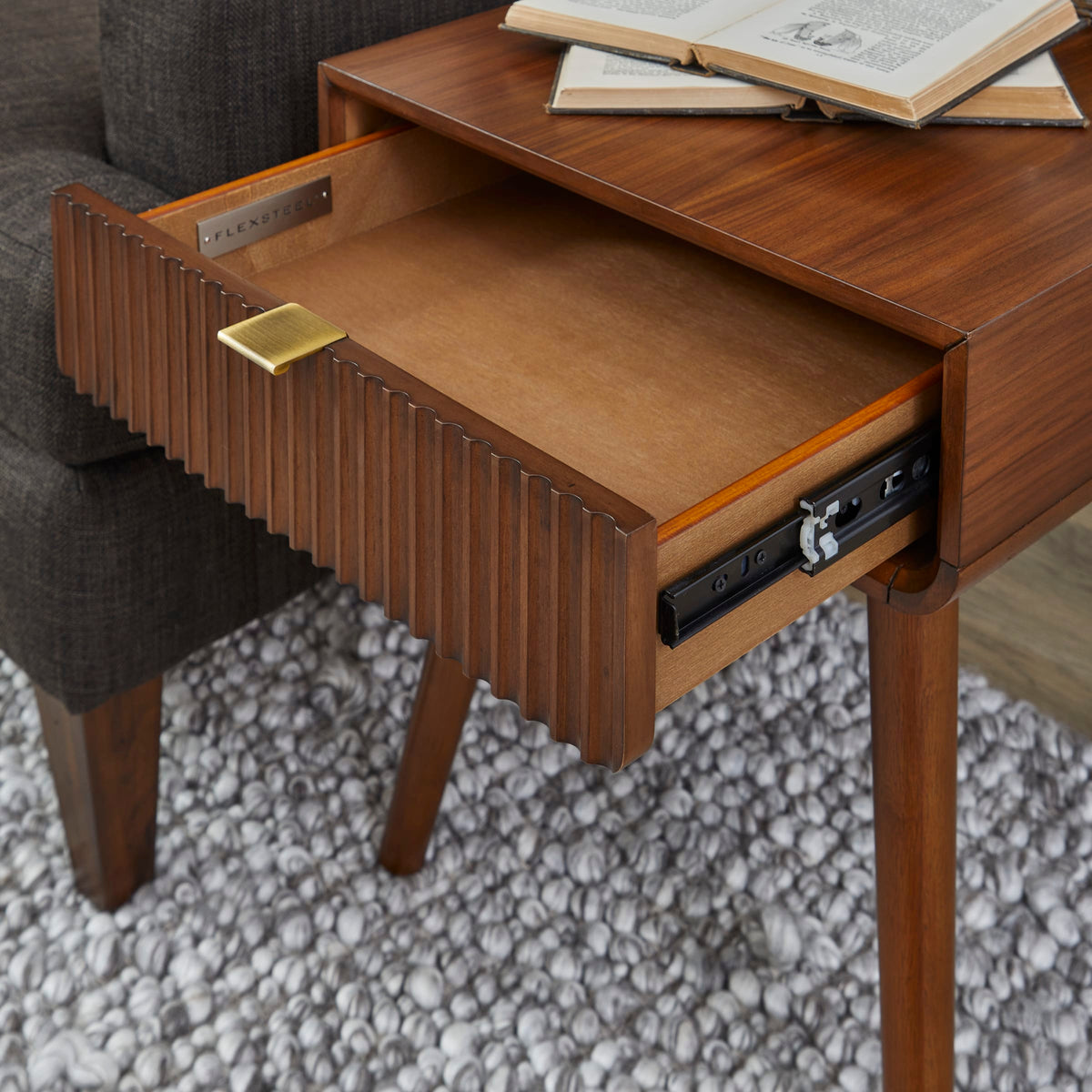 Flexsteel Ludwig End Table