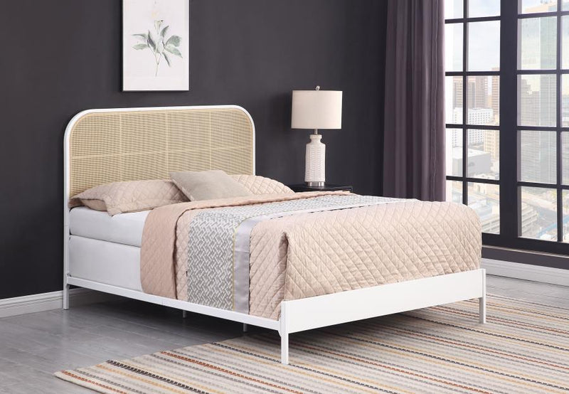 Amherst Radio Weave Rattan Metal Bed White Full