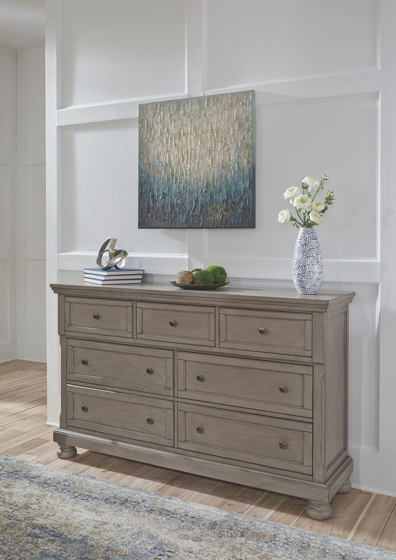 Lettner - Dresser