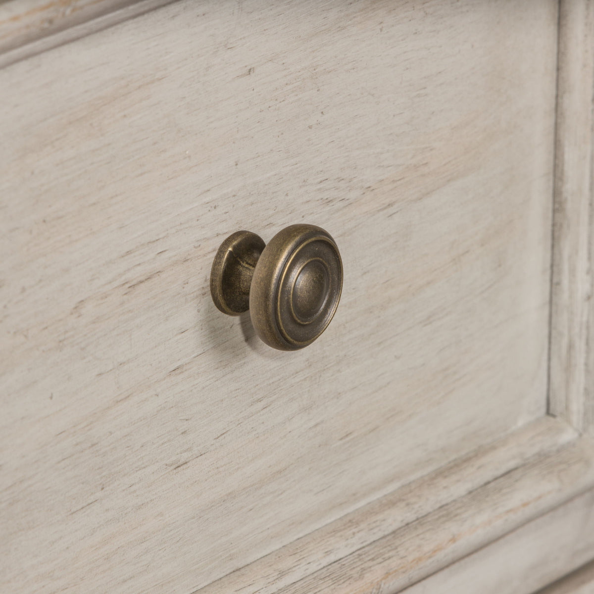 Heartland - 9 Drawer Dresser - Antique White / Tobacco Tops