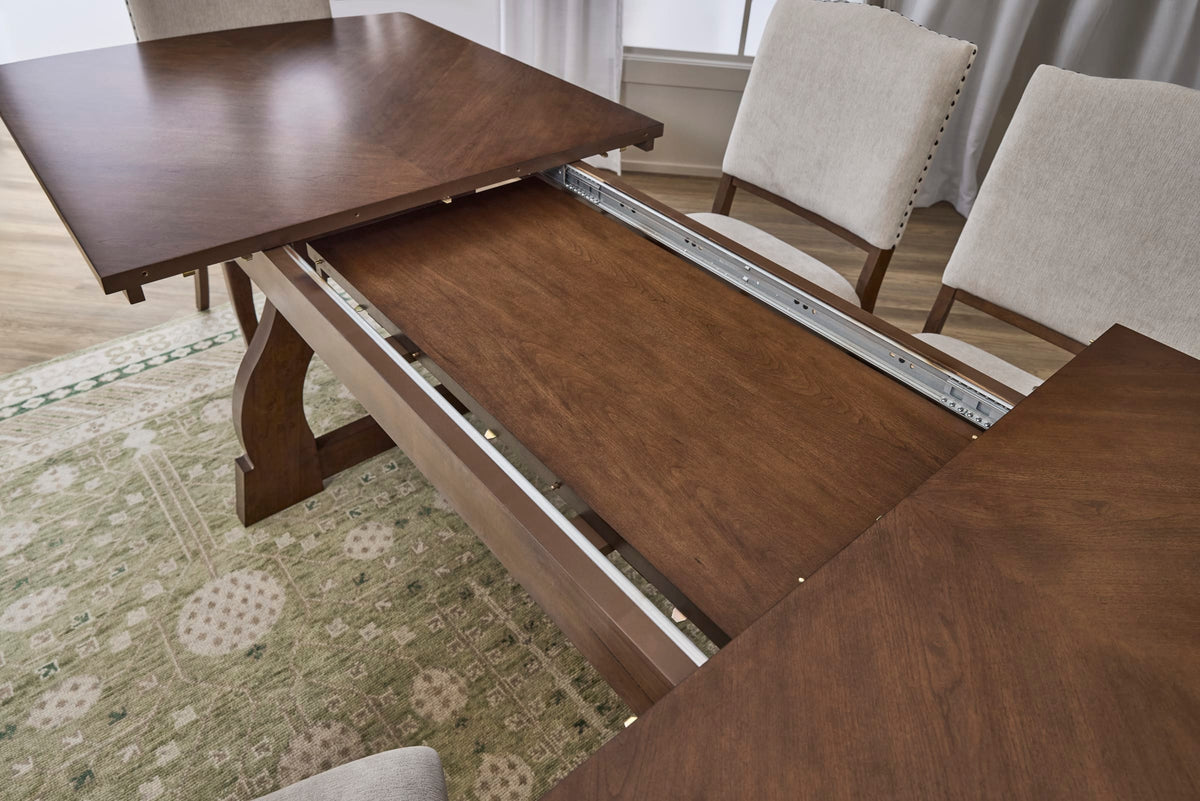 Flexsteel Bellevue Rectangular Dining Table