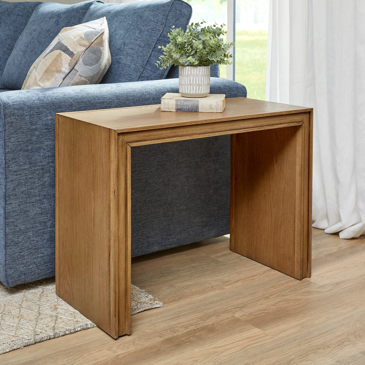 Flexsteel Waterfall Accent Table
