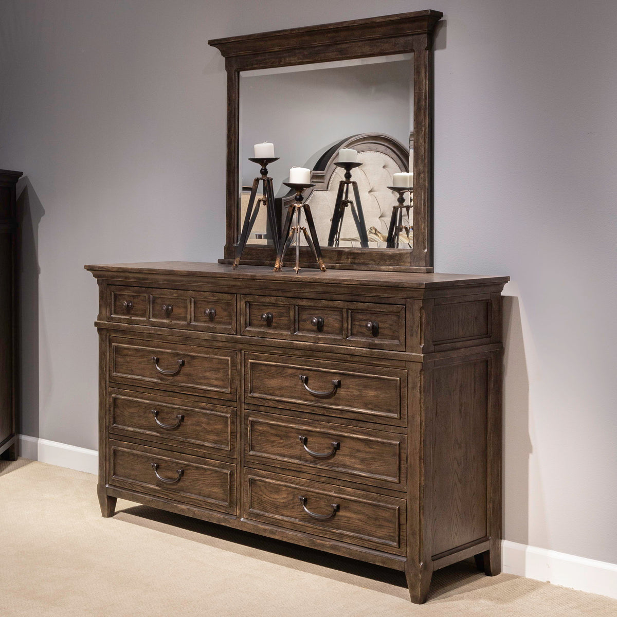 Paradise Valley - 8 Drawer Dresser Paradise Valley - 8 Drawer Dresser
