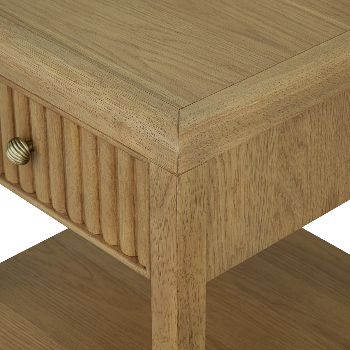 Flexsteel Reed Chairside Table